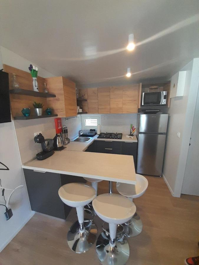 Mobile Home Ami & Alen Biograd Na Moru Exterior foto