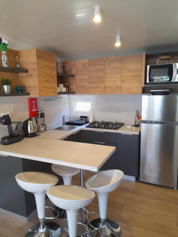 Mobile Home Ami & Alen Biograd Na Moru Exterior foto